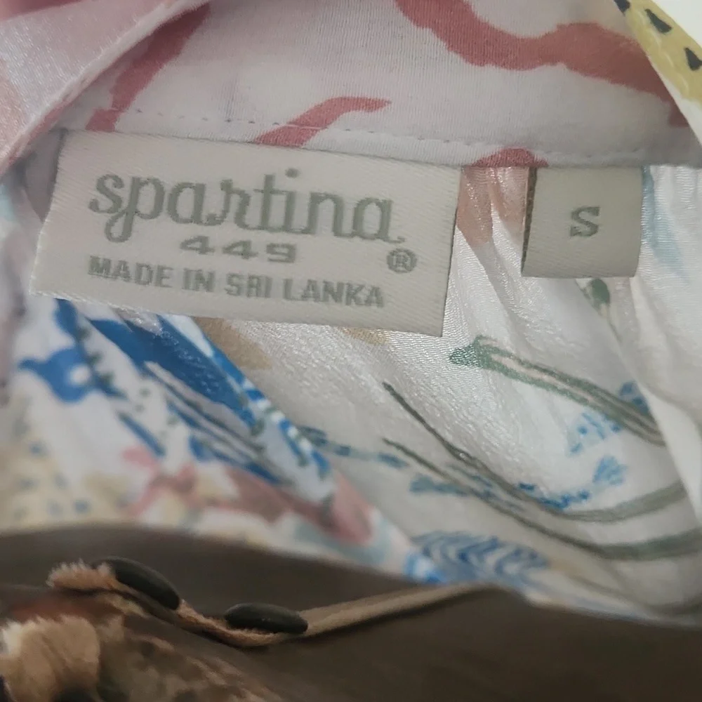 Spartina 449 Cora Seafoam Mermaids Split V-neck 100% Silk Blouse Size S - Picture 4 of 11